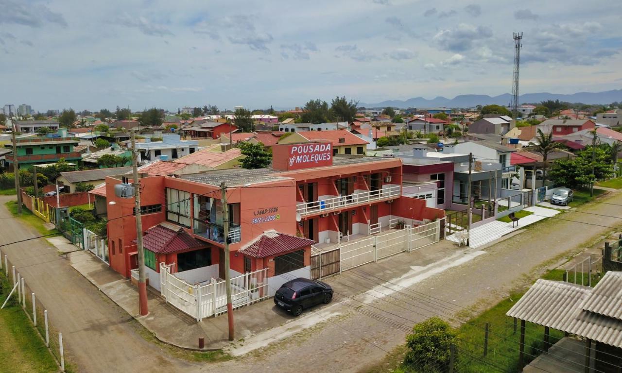 Residencial Dos Moleques Hotell Capão da Canoa Eksteriør bilde